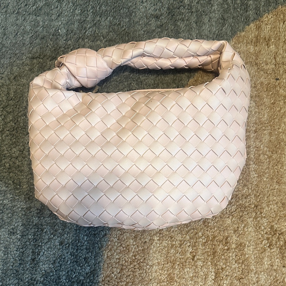 Elegant Woven Pink Handbag